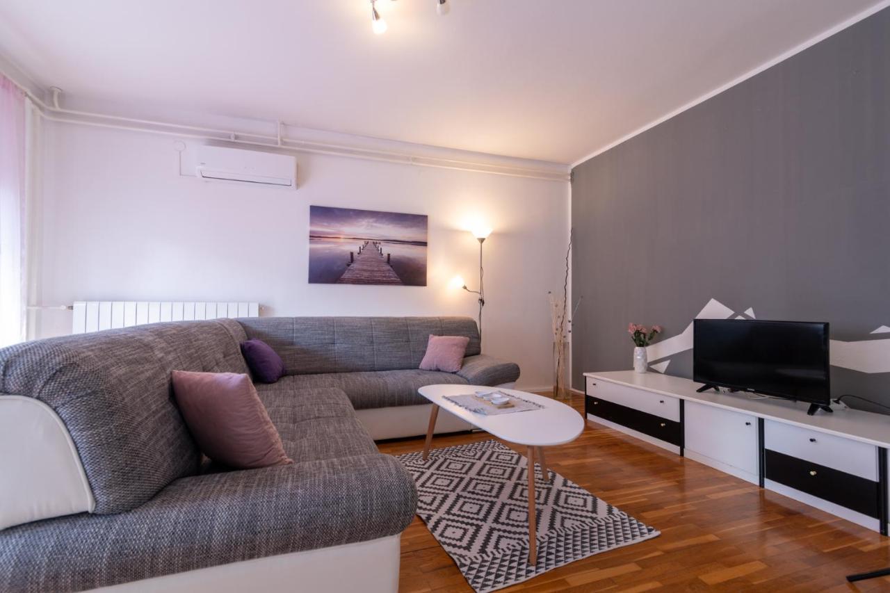 Apartman Monte Grande Pula Luaran gambar